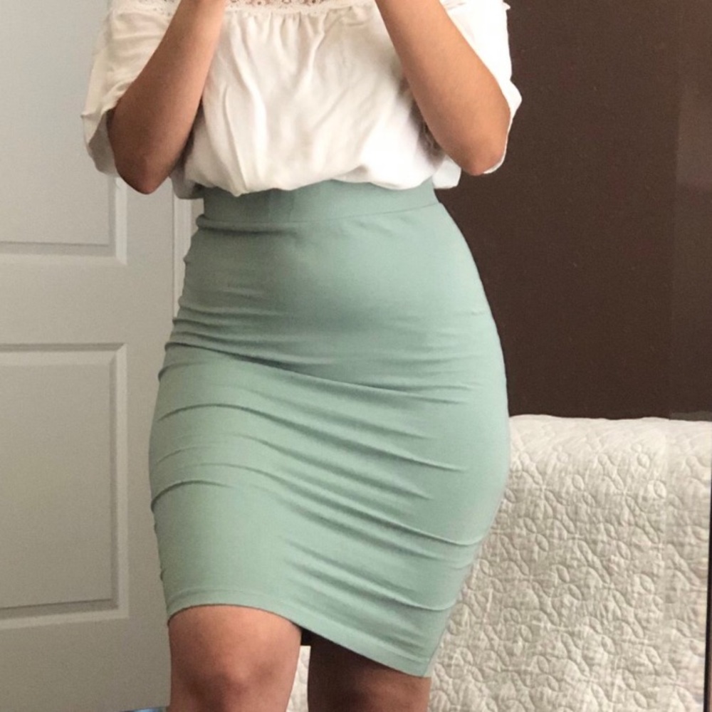 Forever 21 pastel green bodycon skirt!